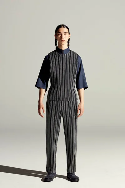 Look 17
